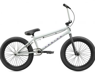 Mongoose Legion L100, BMX Freestyle Gris Clair
